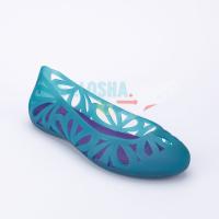Голубые балетки Crocs Women’s Adrina III Peep Toe Flat