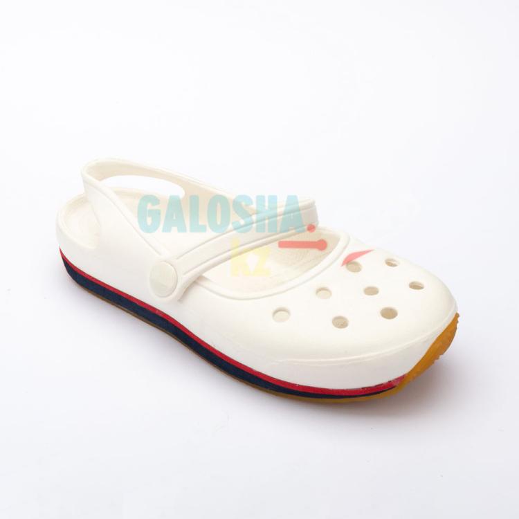 Женские сандалии белого цвета CROCS Women's Retro Mary Jane