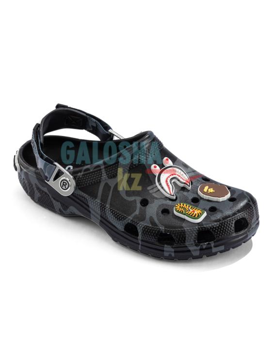 Сабо Черный камуфляж Bape x Crocs Classic Clog