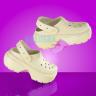 Бежевые Сабо Crocs Stomp Clogs