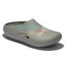 Серые Сабо Crocs Mellow Recovery Clog 