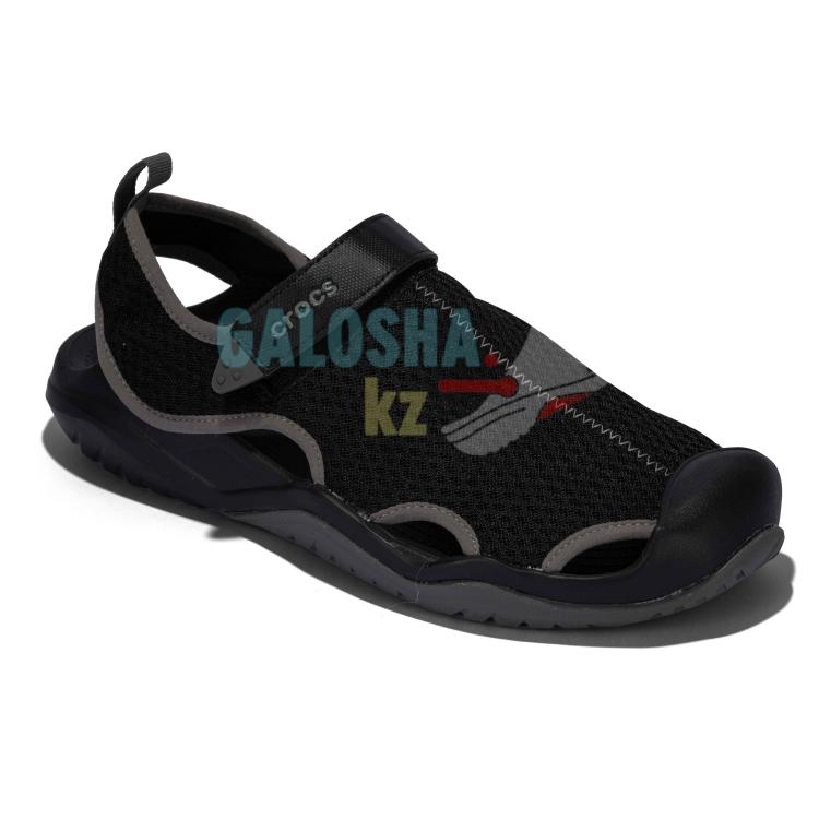 Мужские сандалии черного цвета CROCS Men’s Swiftwater™ Mesh Deck Sandal