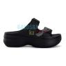Черный Crocs Women's Saturday Platform Sandal