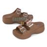 Коричневый CrocsWomen's Saturday Platform Sandal